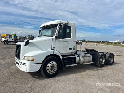 2017 Volvo VNM 6x4 T/A Day Cab Truck Tractor
