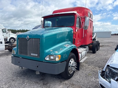 1999 International 9400 6x4 Tracteur routier couchette