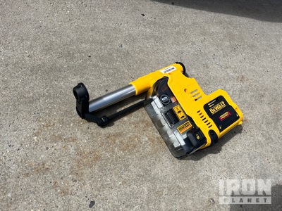 Dewalt Multi Surface Dust Extractor w/ HEPA Filter