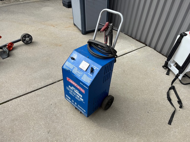Associated Heavy Duty Fleet Battery Charger
