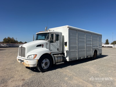 2013 Kenworth T300 4x2 Beverage Truck