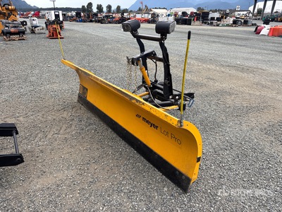 Meyer LP-9.0 9 ft 2 Way Pług do śniegu - Fits 2022 F-650