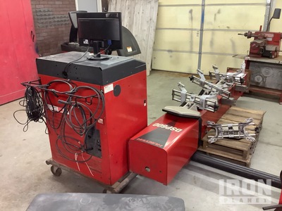Hunter DSP600 - DSP600 Alignment Machine w/R811 Cabinet