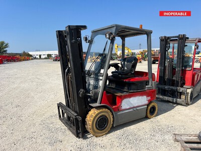2012 Toyota 7FBMF25 2500 kg Montacargas Eléctrico (Inoperable)