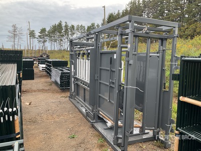 2024 BYT CC003 12 ft 6 in Upgraded Stockman Squeeze Chute (Unused)
