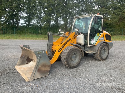 2022 Liebherr L504C Pala gommata