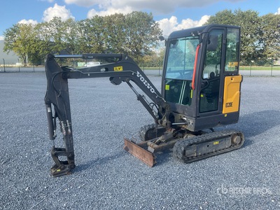 2021 Volvo EC20E حفارة صغيرة