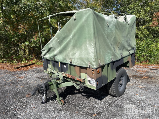 2004 US ARMY Tank Automotive Command M1101 Cargo Trailer