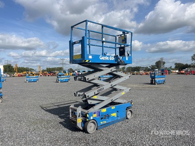 2016 Genie GS2032 Electric Scissor Lift