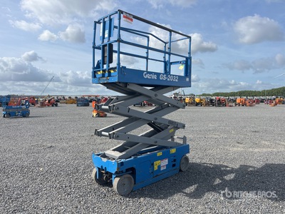 2016 Genie GS-2032 Electric Piattaforma aerea verticale