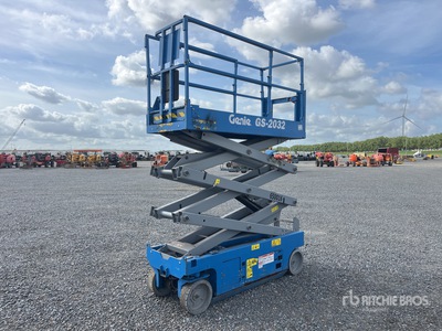2016 Genie GS-2032 Electric Piattaforma aerea verticale