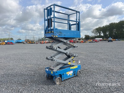 2016 Genie GS-1532 Electric Scissor Lift