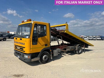 2006 Iveco 75E14 4x2 شاحنة سحب مسطحة