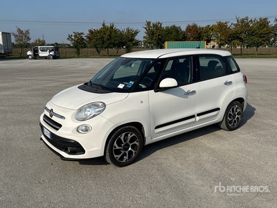 2017 500L Automovil