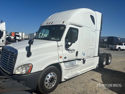 2014 Freightliner Cascadia 125 6x4 Cabina con cuccetta per trattore stradale
