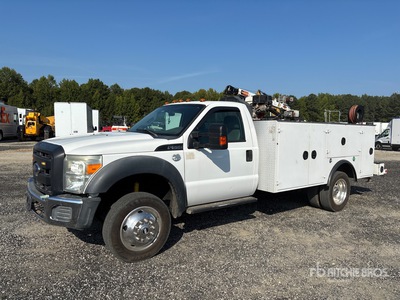 2016 Ford F-550 XL 4x4 Ciężarówka serwisowa