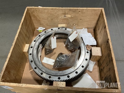 (3) Exelis 132015-1 Azimuth Main Bearings