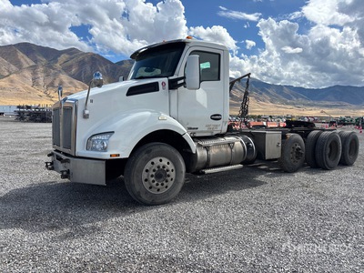 2016 Kenworth T880 8x4 Tracteur Routier