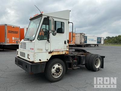 2010 Kalmar 4X2 4x2 Tracteur de manœuvre