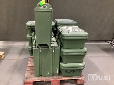 (9) Insulated Food Containers & (4) Insulated Liquid Dispensers