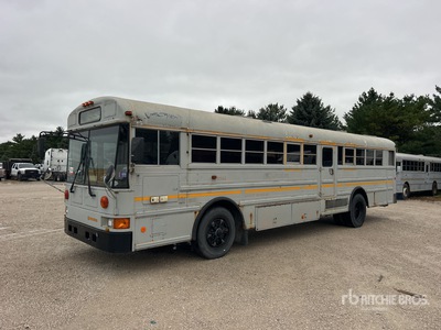 2001 International RE3000 4x2 36-Seat School Bus