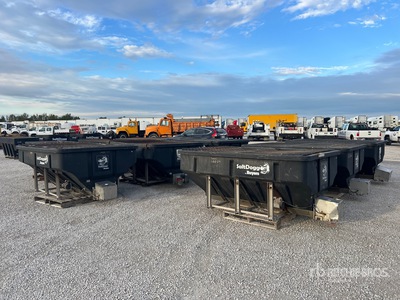 Quantity of (10) SaltDogg SHPE4000 & SHPE2000 Electric Salt Spreader - Fits Truck