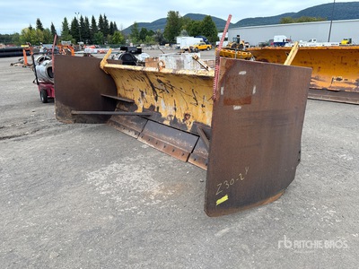 12 ft Hydraulic Reversing Snow Pusher - Fits Wheel Loader