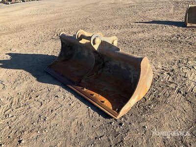 Strickland 1800 mm Cleanup Excavator Bucket