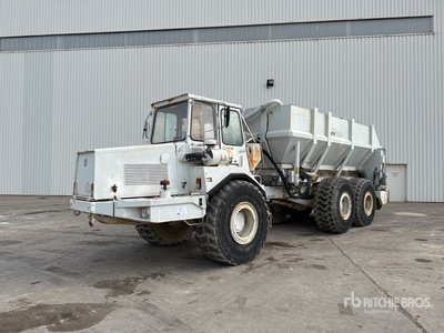 1997 Panien P15 6x6 Camion Epandeur A Chaud Ciężarówka Stabilizująca Grunt