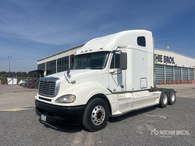 2009 Freightliner Columbia 120 6x4 T/A Sleeper Truck Tractor