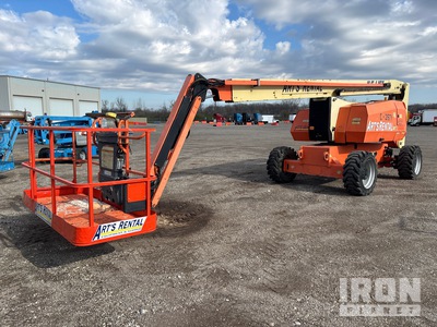 2015 JLG 800 AJ 4WD Diesel Nacelle articulée