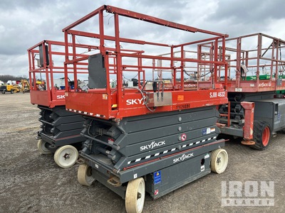 2017 Skyjack SJ4632 Electric Scissor Lift
