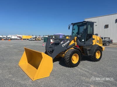 2024 John Deere 324 P-Tier جرافة