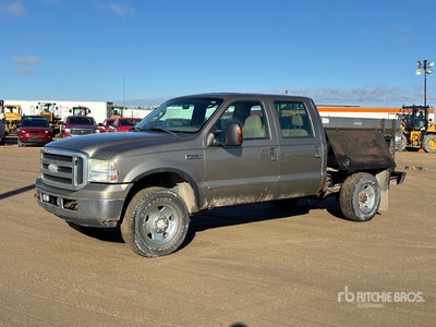 2007 Ford F-250 XLT 4x4 Camión esparcidor