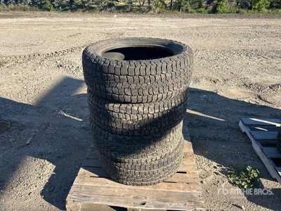 Quantity of (4) Cooper 255/55R20 Pneumatici per autocarro