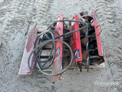 Quantity of (4) Wheatheart Bin Sweeps Pièces diverses