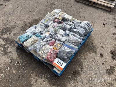 Quantity of Assorted Case IH Sprayer Nozzles Pièces diverses