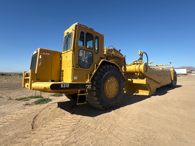 1980 Cat 631D 10000 gal 4x4 Water Wagon 1980 Cat 631D 10000 gal 4x4 Water Wagon