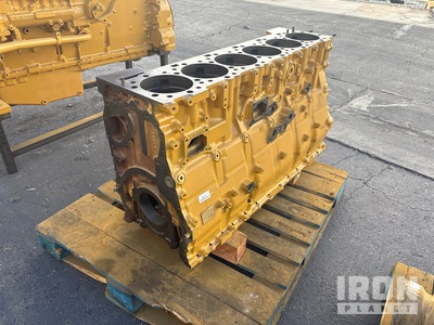 Quantity of (2) Pallets of Cat C15 Block and Crank Standard - Fits Cat C15