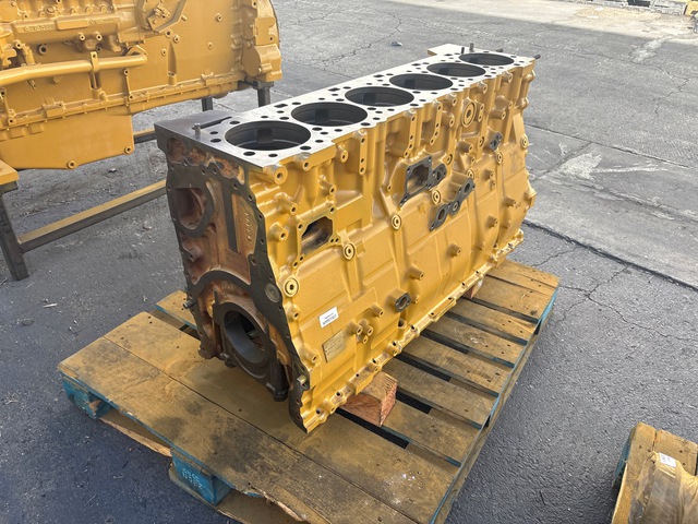 Cat C15 Block & Crankshaft
