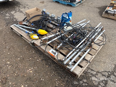 Quantity of Stripper Header Parts Pièces diverses