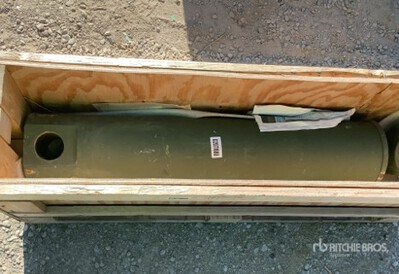 JLG Industries 6623299 Linear Actuating Cylinder Assembly