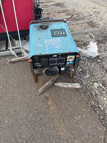 Miller Blue Star 185 Electric Welder