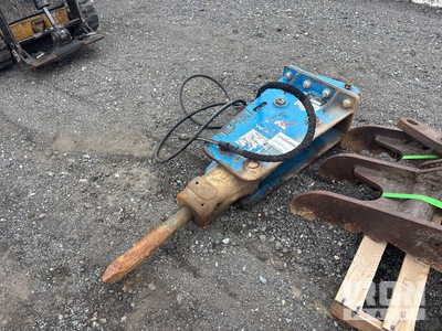 Okada Top 45B 68 in Hydraulic Breaker
