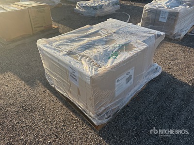 Quantity of (3) Boxes of Mr. Heater 80000 cal 80,000 BTU Portable forced Air Kerosene Riscaldatore da interno