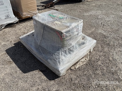 125 lbs Salt Spreader
