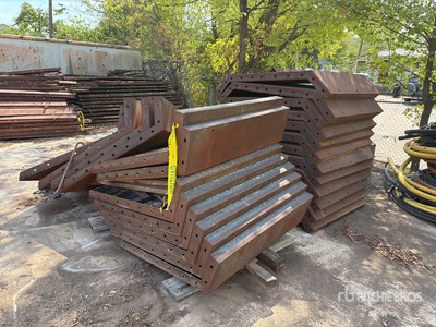 Quantity of (2) 24 steel forms Zement Formen