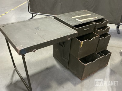 (6) Field Desks