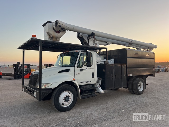 Bucket Trucks