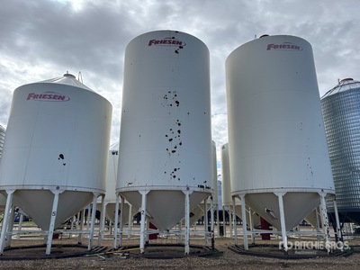 Friesen +/- 165 ton 5 Ring Fertilizer Hopper Grain Bin